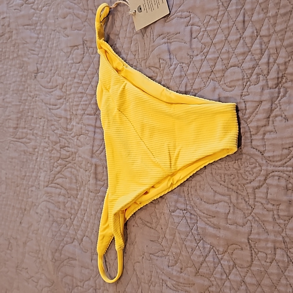 Toast, NWT, Signature Stitch Bikini Bottom, XL, Yellow
